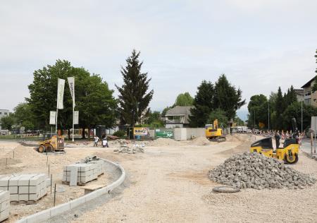 Foto3_ V središču mesta bo zgrajeno krožišče